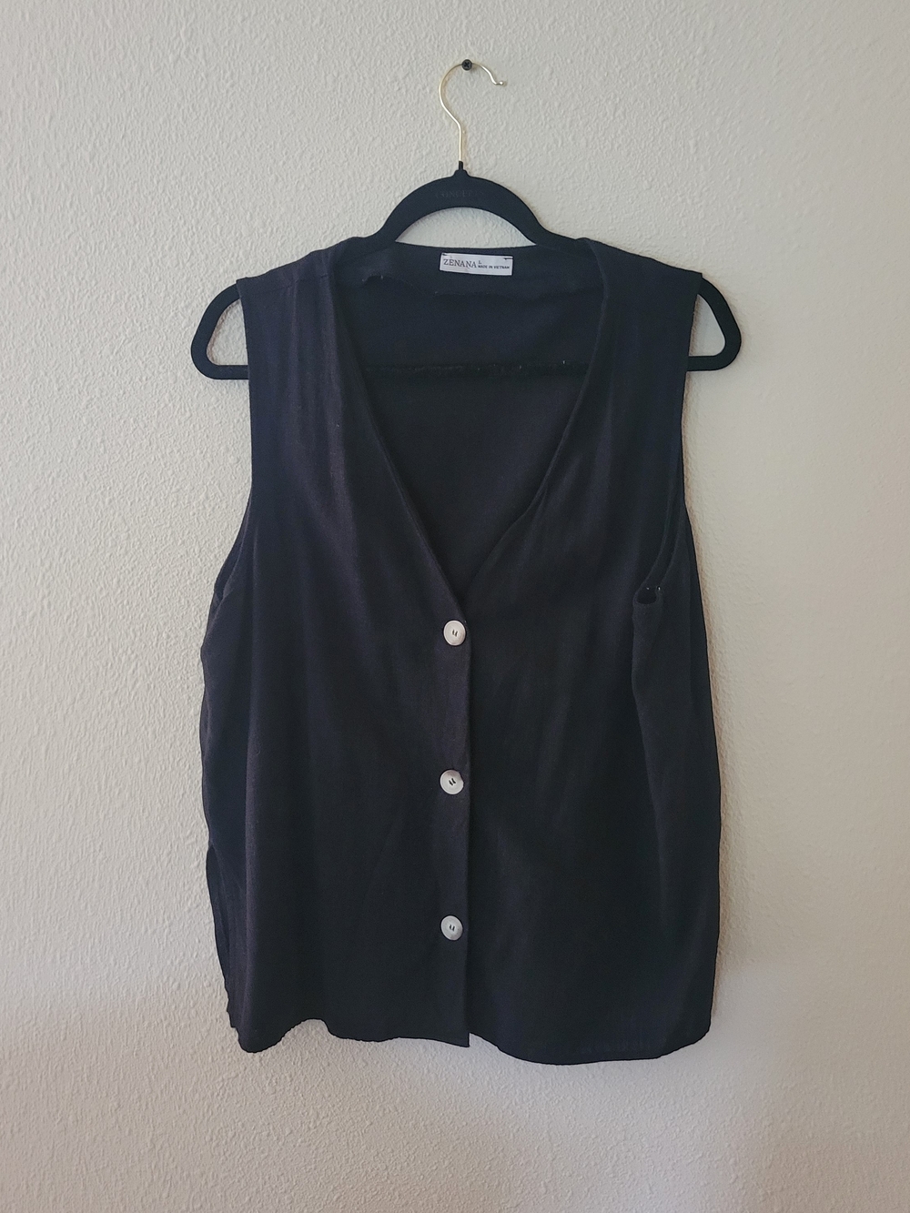 Zenana Outfitters Black Women's Top